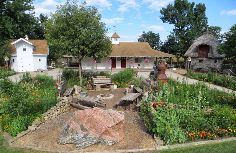 Cupola Inn Bed and Breakfast