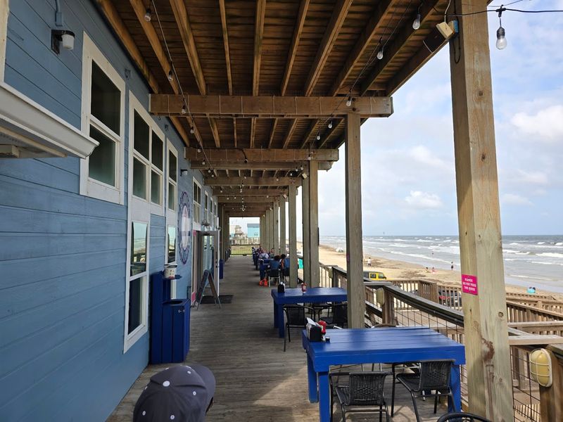 The Deck Is the Star of the Show