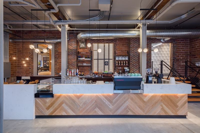 St. Kilda Café & Bakery - Des Moines