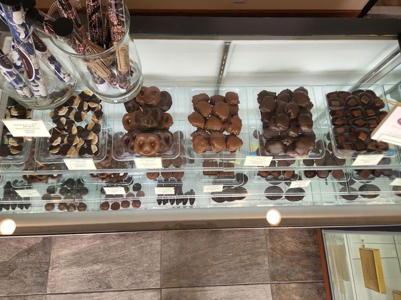 Cocoa Mill Chocolate Company - Lexington