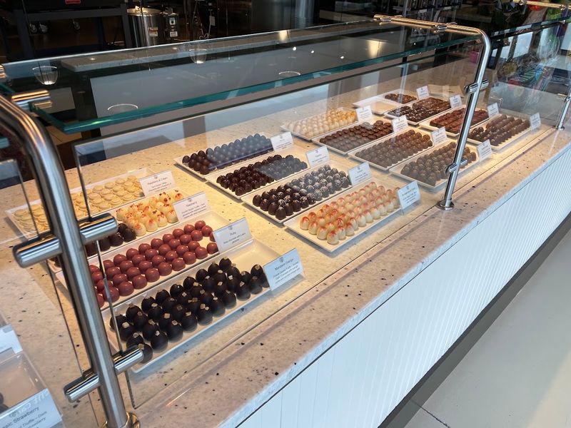 Bitzel's Chocolate - Suwanee