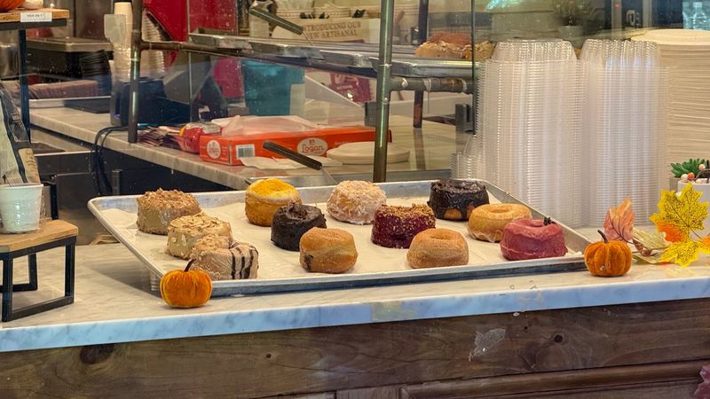 Astoria Donut Shop - Astoria, Queens County