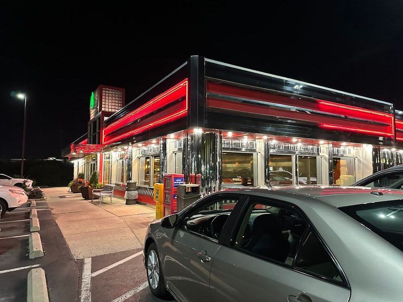 Lyndon City Line Diner &mdash; Lancaster