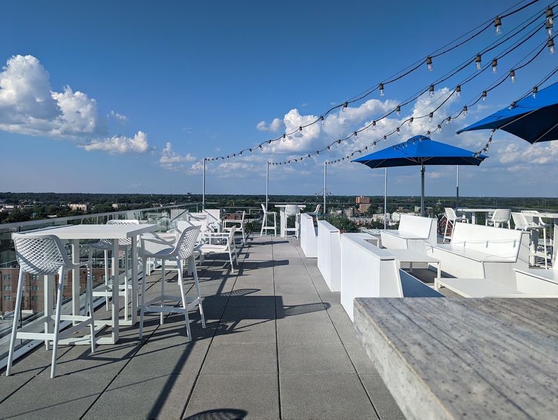 Q Rooftop Bar &ndash; Richmond