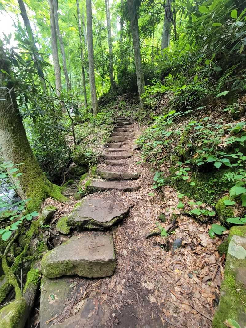 Cascades National Recreation Trail, Pembroke, Giles County