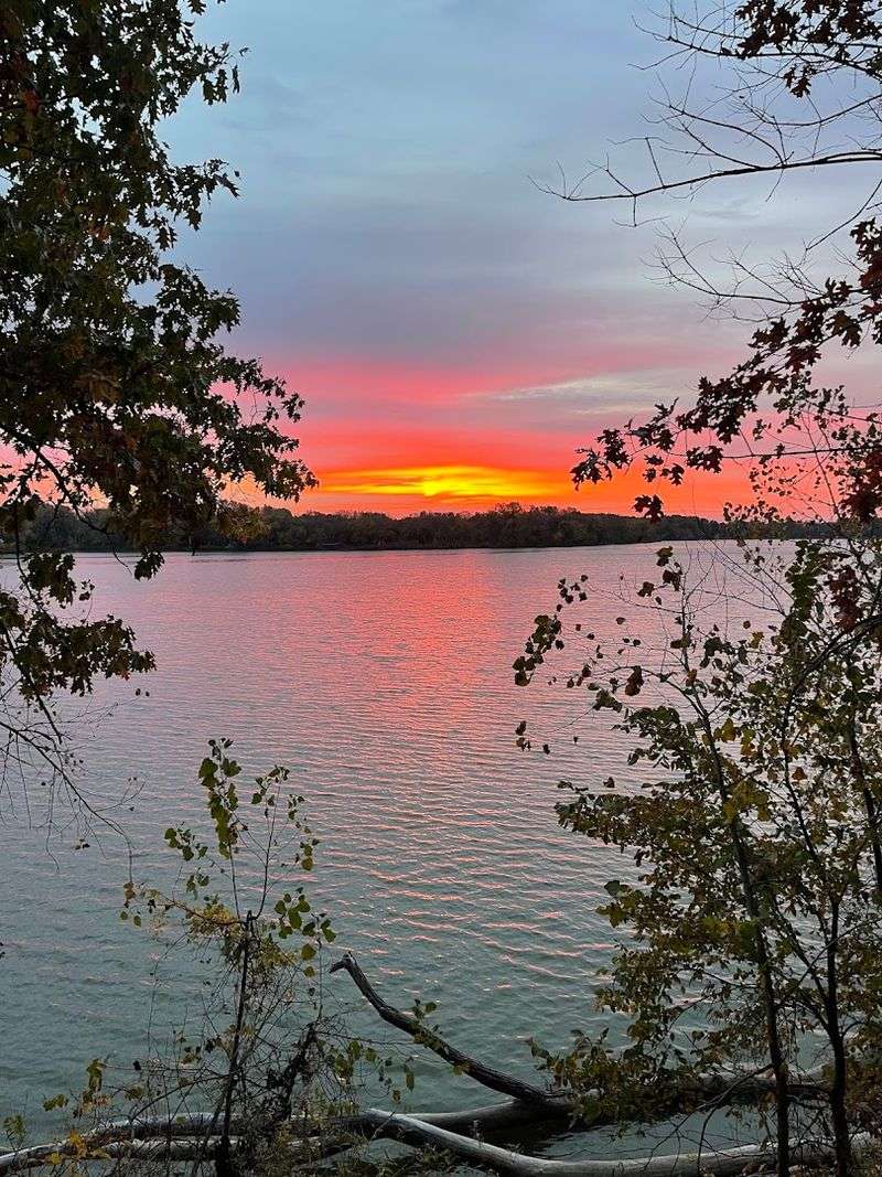 Delaware State Park (Delaware Lake)