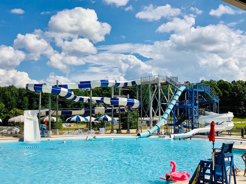 Cobblestones Water Park - Glen Allen