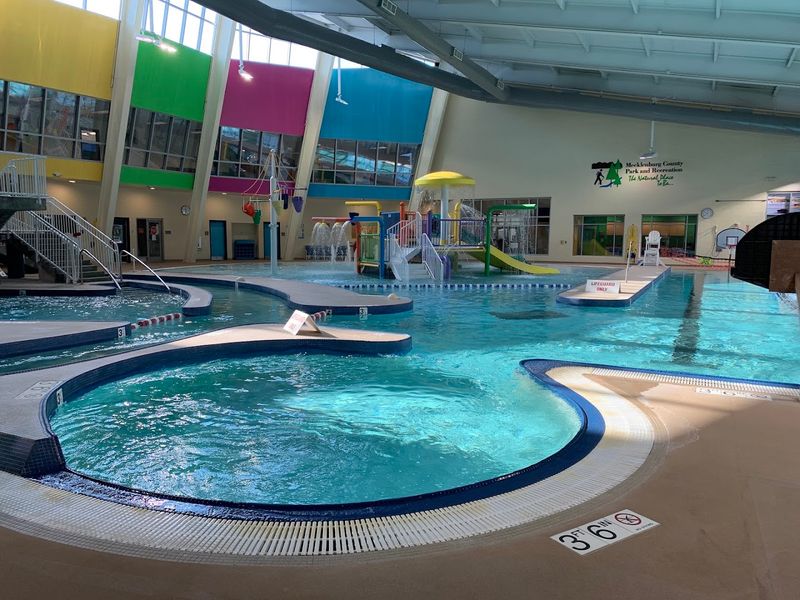 Rays Splash Planet - Charlotte