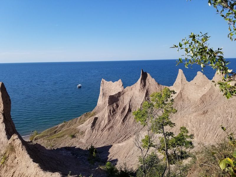 Chimney Bluffs State Park (Wolcott)