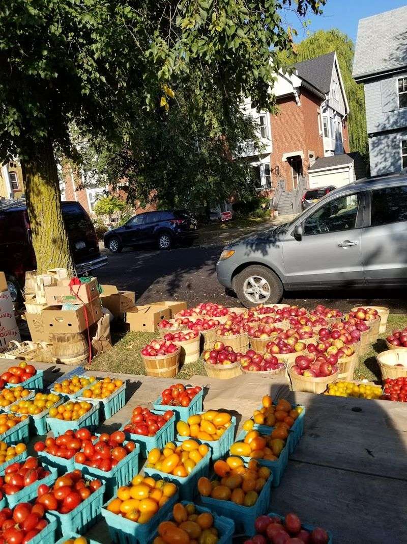 Elmwood-Bidwell Farmers Market