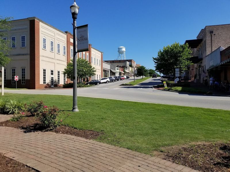 Senoia