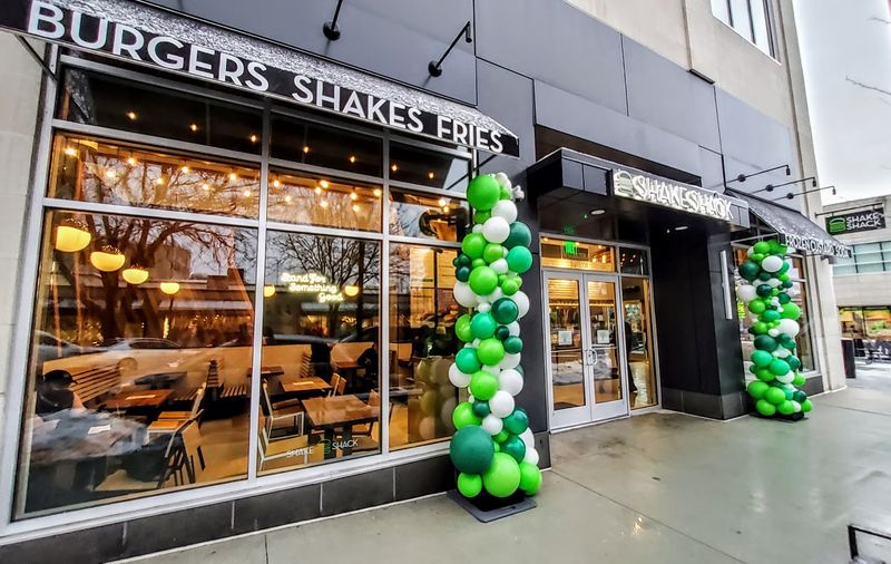 Shake Shack Philadelphia