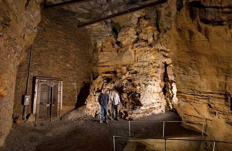 Lincoln Caverns, Huntingdon County