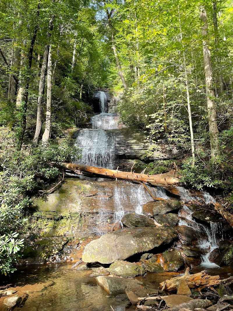 DeSoto Falls Trail &ndash; Chattahoochee National Forest