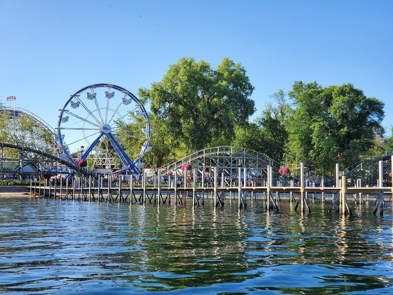 Iowa Great Lakes (Okoboji) &ndash; Spirit Lake & Arnolds Park