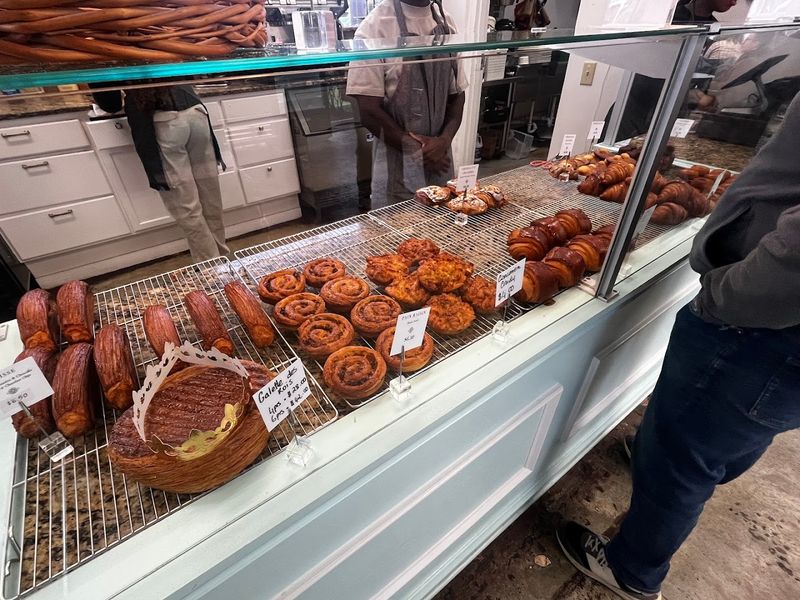 Mado Bakery and Cafe