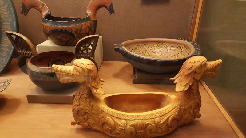 Signature Objects That Stay In Your Memory