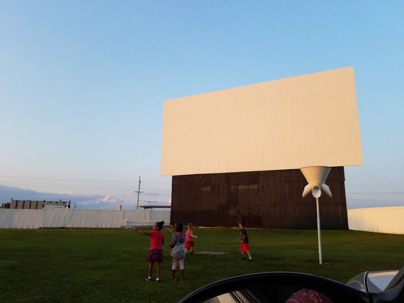Van Del Drive-In - Van Wert, Van Wert County