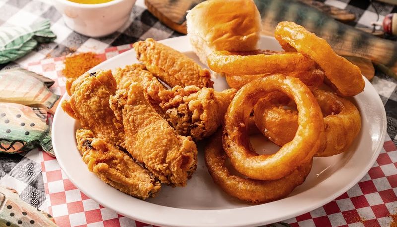Fried Chicken That Has Its Own Loyal Fan Base