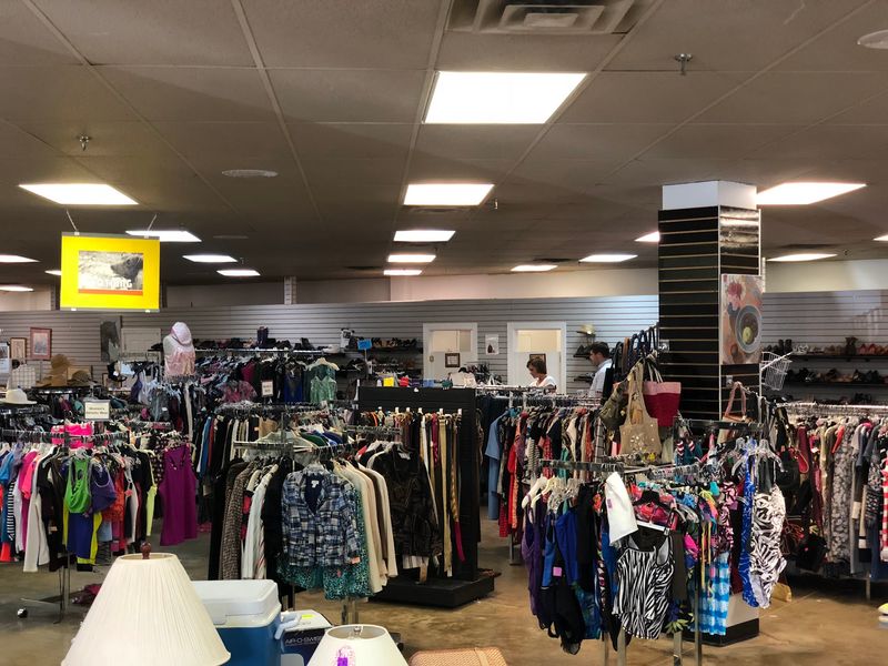 SPCA Rummage Store (Charlottesville)