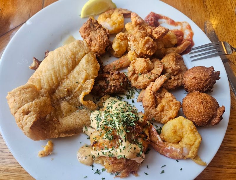 Hyman's Seafood &mdash; Charleston