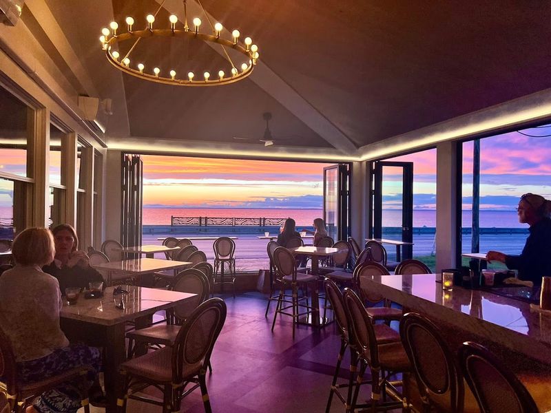 Lucia's On The Lake &mdash; Hamburg