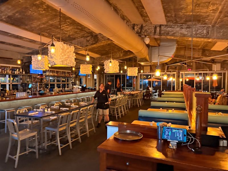 Fleet Landing Restaurant & Raw Bar