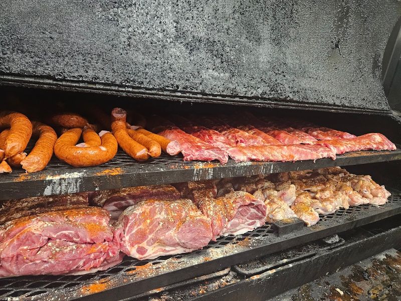 Sheltons Smoking Butts BBQ
