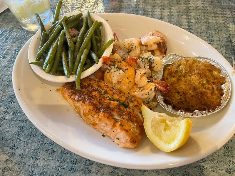 Lee's Inlet Kitchen &mdash; Murrells Inlet