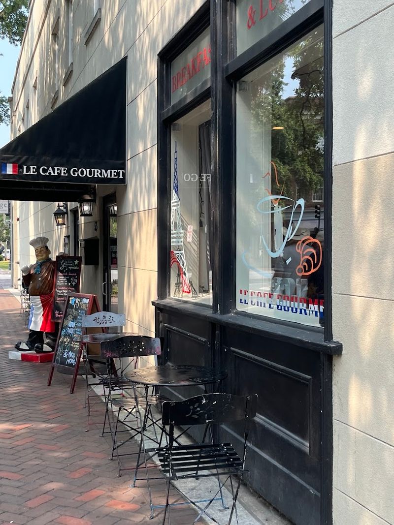 Le Caf&eacute; Gourmet Bakery &mdash; Savannah