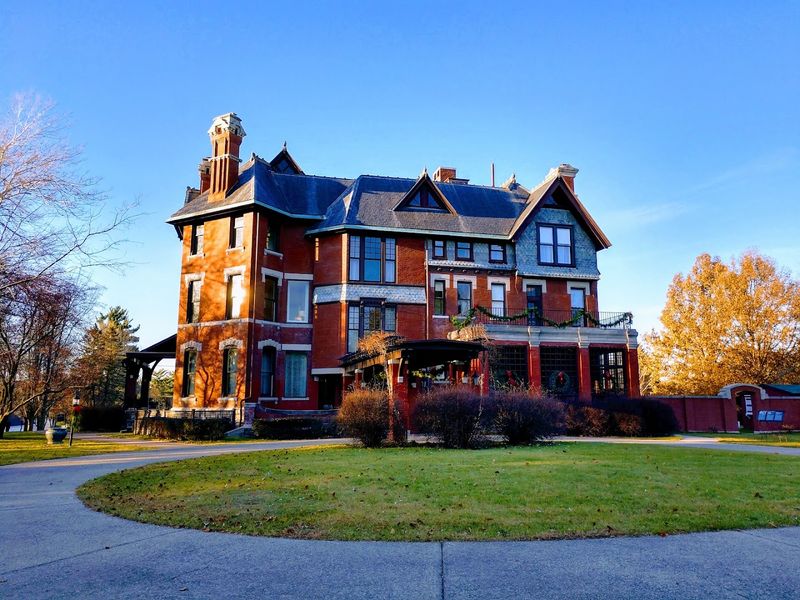 Brucemore Mansion - Cedar Rapids, Linn County