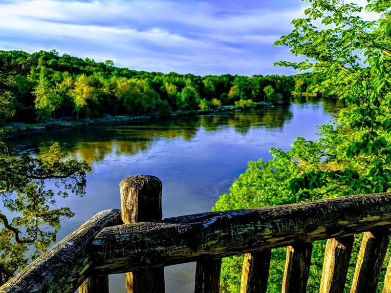 Cedar River Trail &mdash; Cedar Rapids
