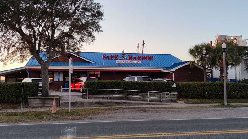 Safe Harbor Seafood Restaurant