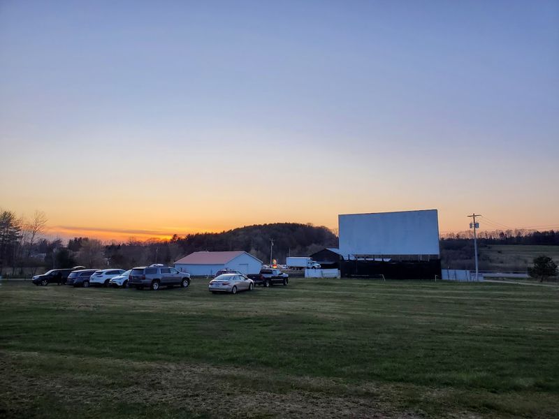 Ozoner 29 Drive-In Theater &mdash; Broadalbin, New York