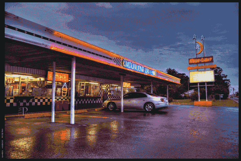 MoonLight Drive-In