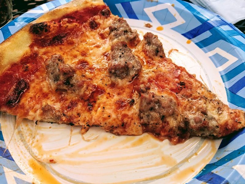 Louie & Ernie's Pizza - Country Club, Bronx, New York City