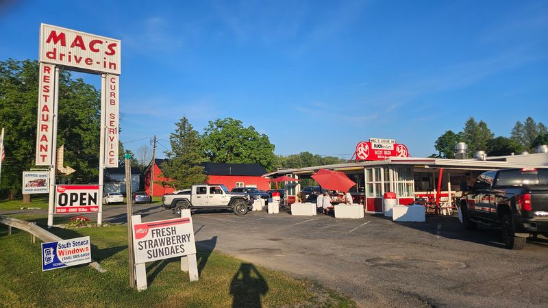 Mac's Drive-In