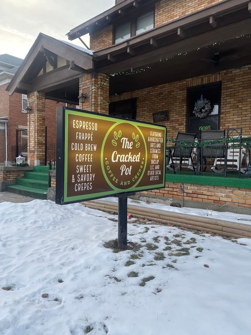 The Cracked Pot Coffee and Crepes &ndash; Middletown