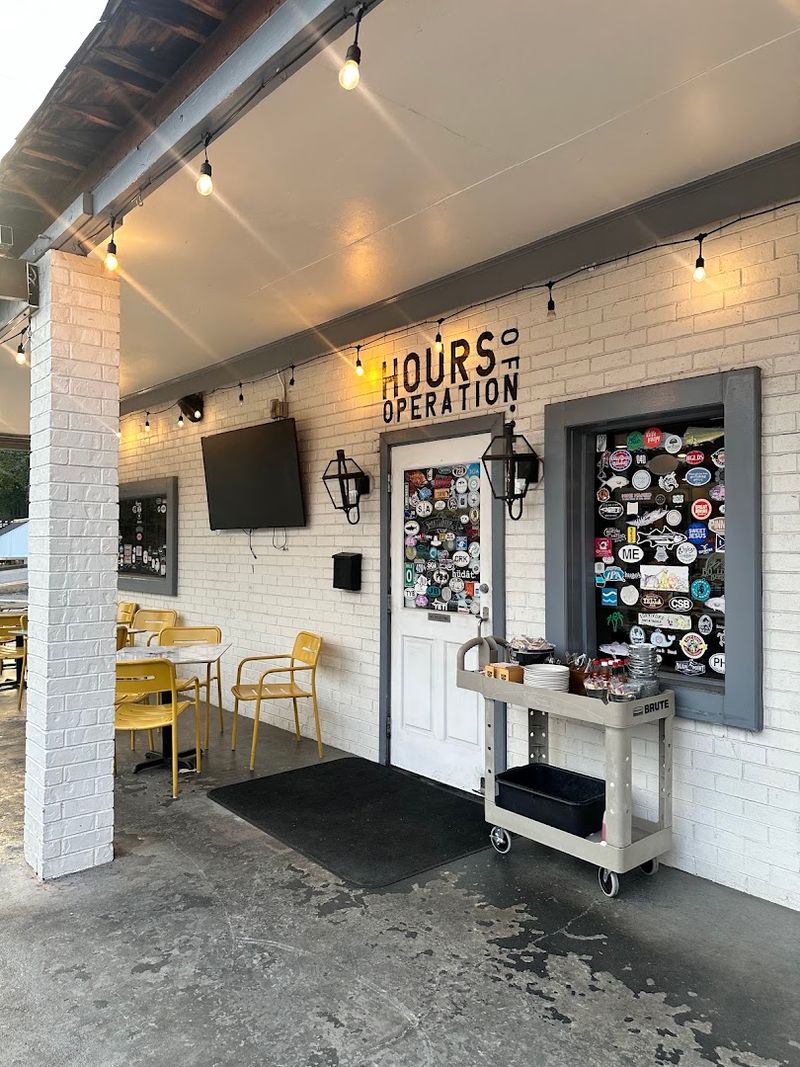 Hugo's Oyster Bar &ndash; Roswell