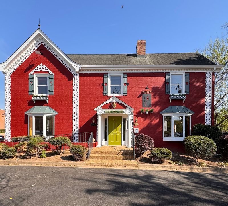 Little Falls Cafe — Falls Church
