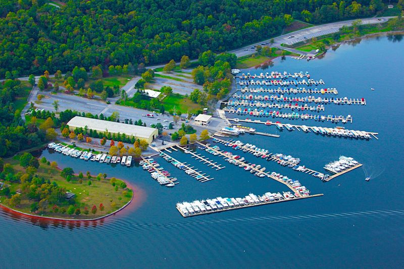 Raystown Lake Recreation Area Boat Rentals & Cruises