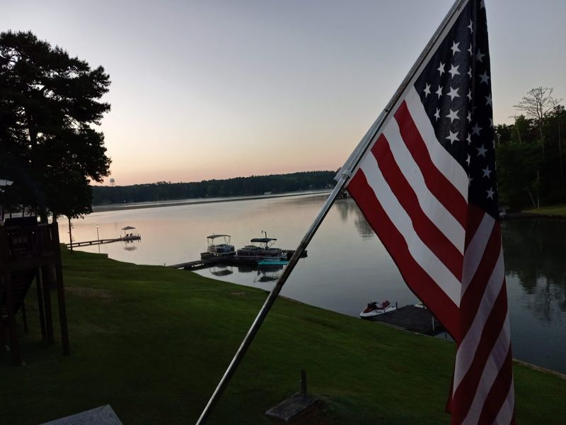 Lake Sinclair