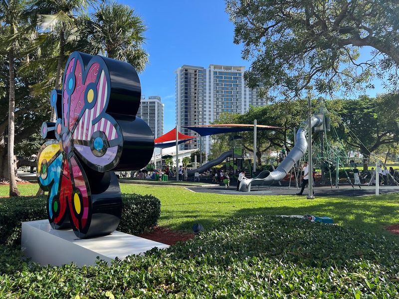 ArtsPark at Young Circle &ndash; Hollywood