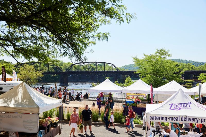 Easton Farmers' Market - Easton