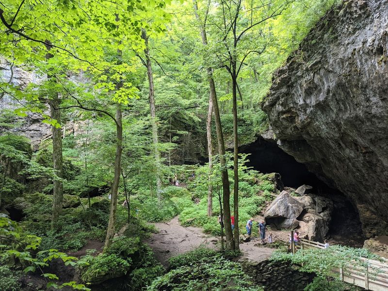 Maquoketa Caves State Park, Maquoketa, Jackson County