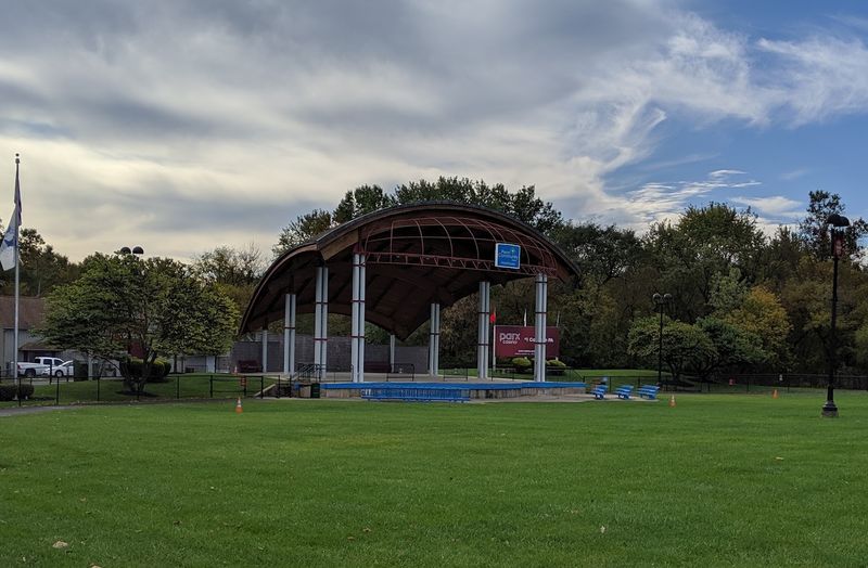 Penn Community Bank Amphitheater Summer Concert Series &mdash; Bensalem