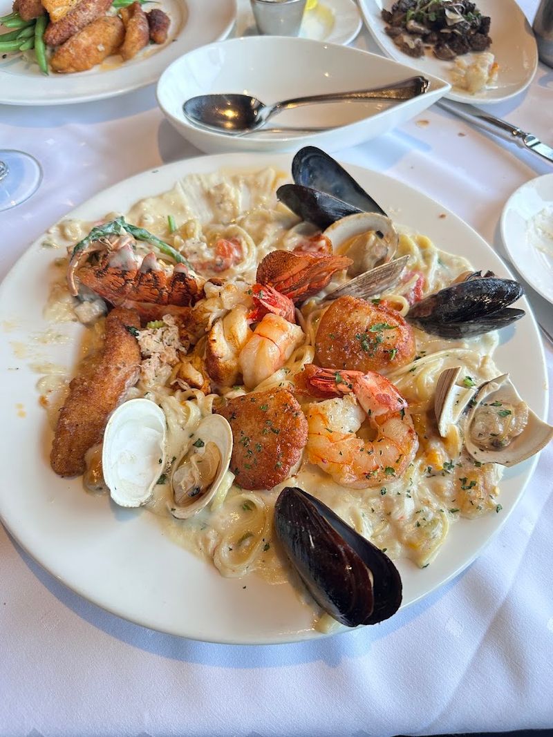 Joe Muer Seafood — Detroit