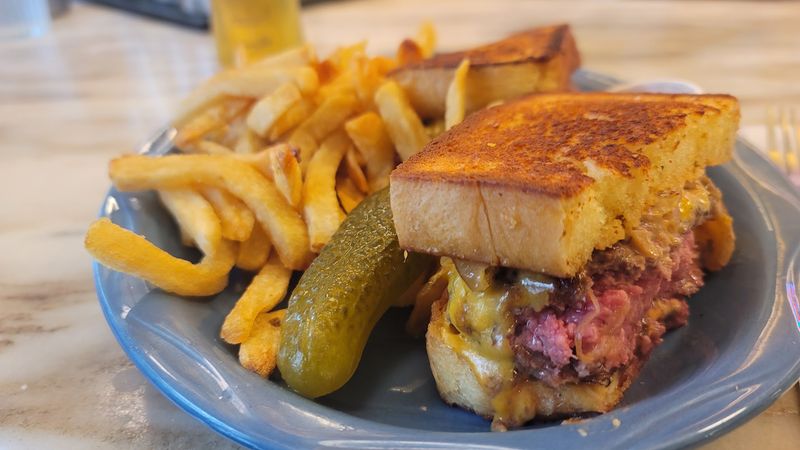 Old John's Luncheonette