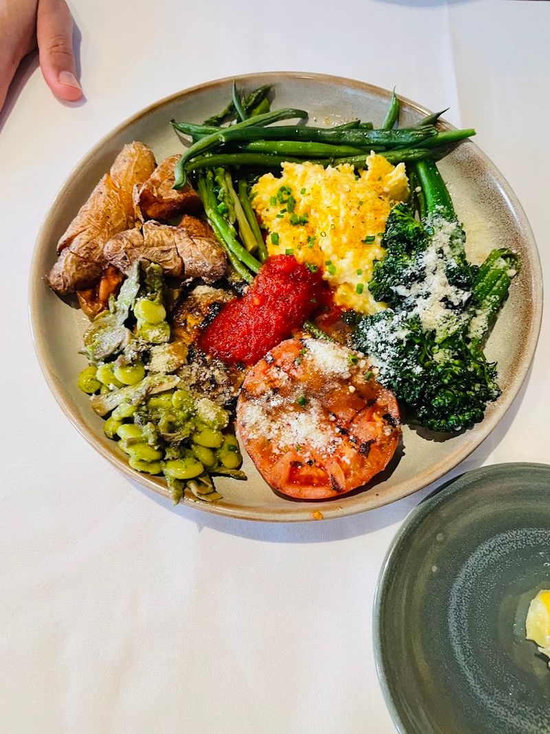 Sunday Brunch Where Seasons Take Center Stage