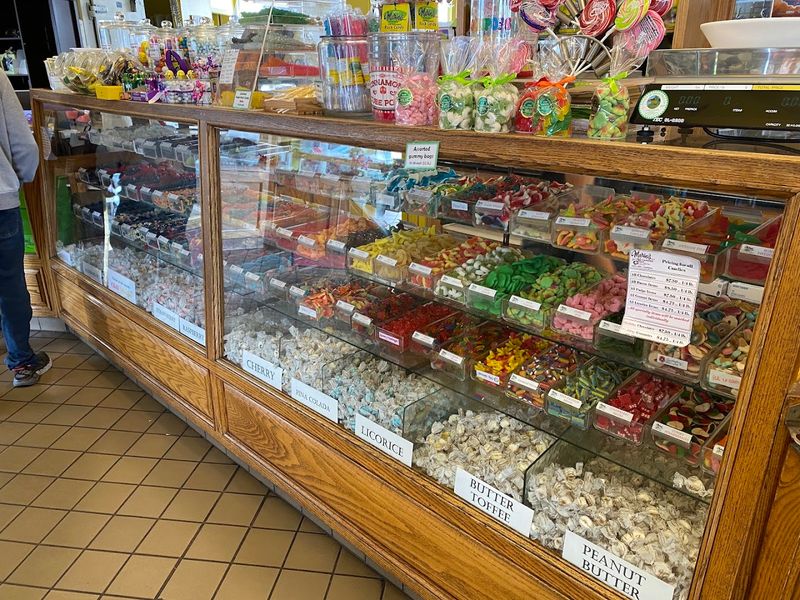 Marini's Candies &ndash; Santa Cruz